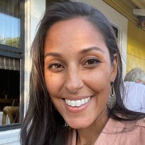 Meet your Posher, Sonali